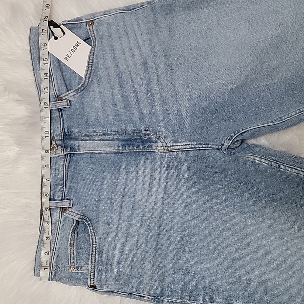 RE/DONE | High Rise 70's Straight Jeans W/Raw Hem - Picture 10 of 12
